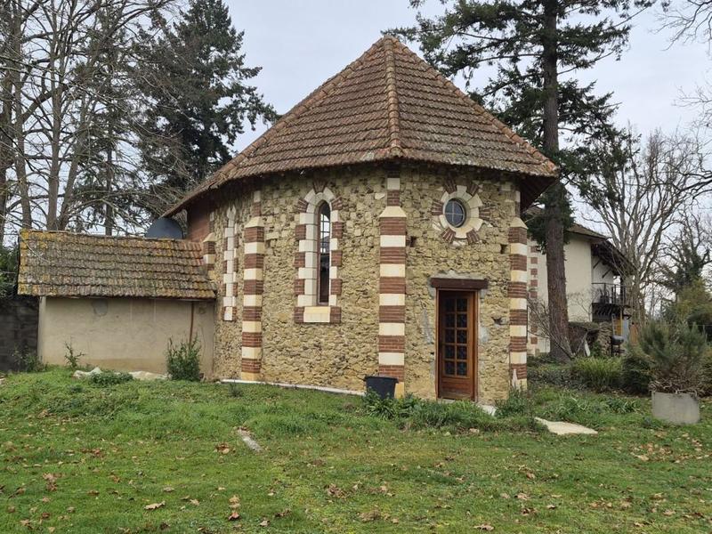 Maison - 206 m² - 6 pièces