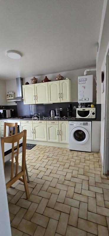 Maison - 98 m² - 5 pièces