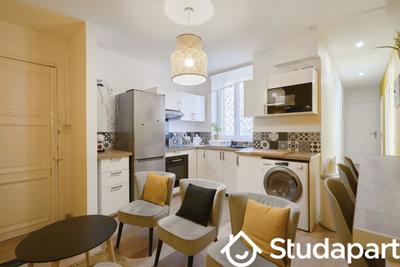 Chambre - 10 m² - 1 pièce