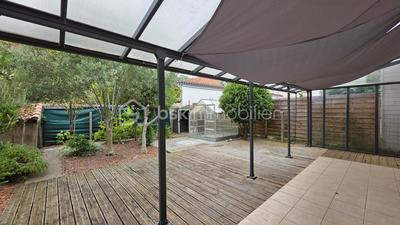 Maison de ville - 136 m² - 6 pièces