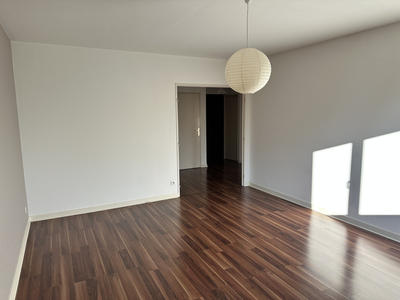 Appartement - 68 m² - 2 pièces