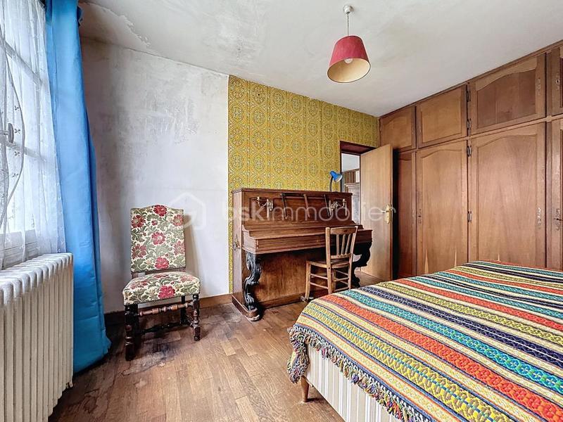 Propriété - 150 m² - 8 pièces