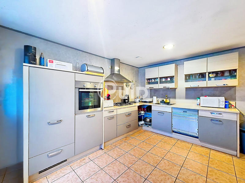 Maison - 159 m² - 6 pièces