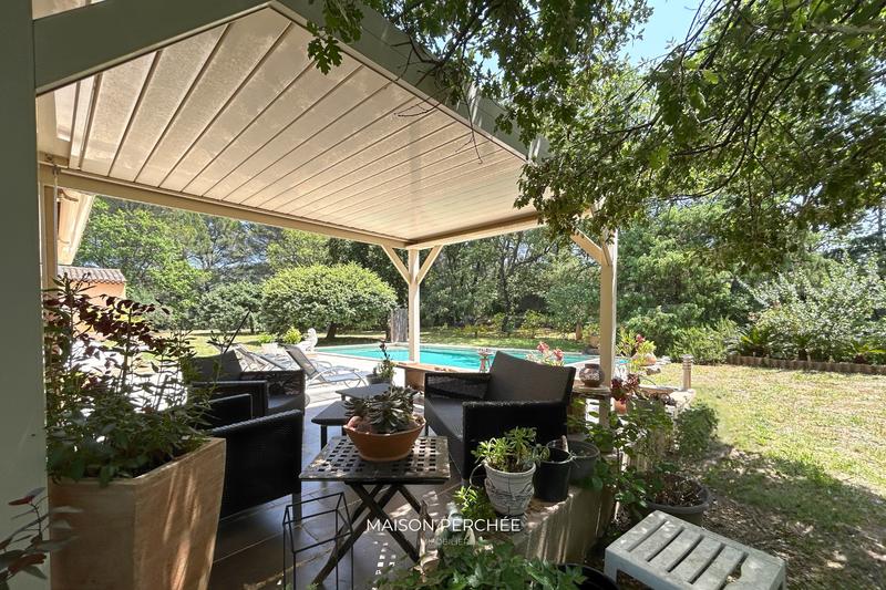 Villa - 210 m² - 7 pièces