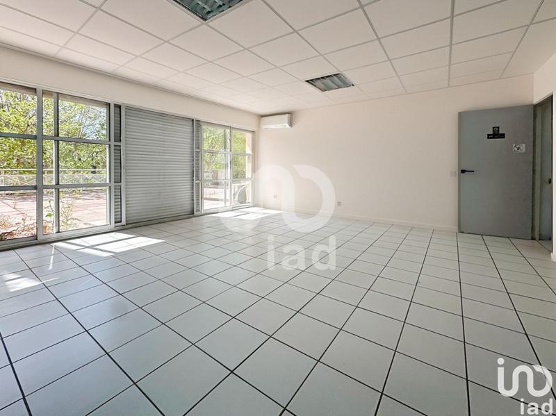 Local commercial - 296 m² - 5 pièces