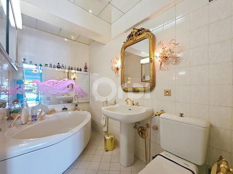 Appartement - 94 m² - 3 pièces