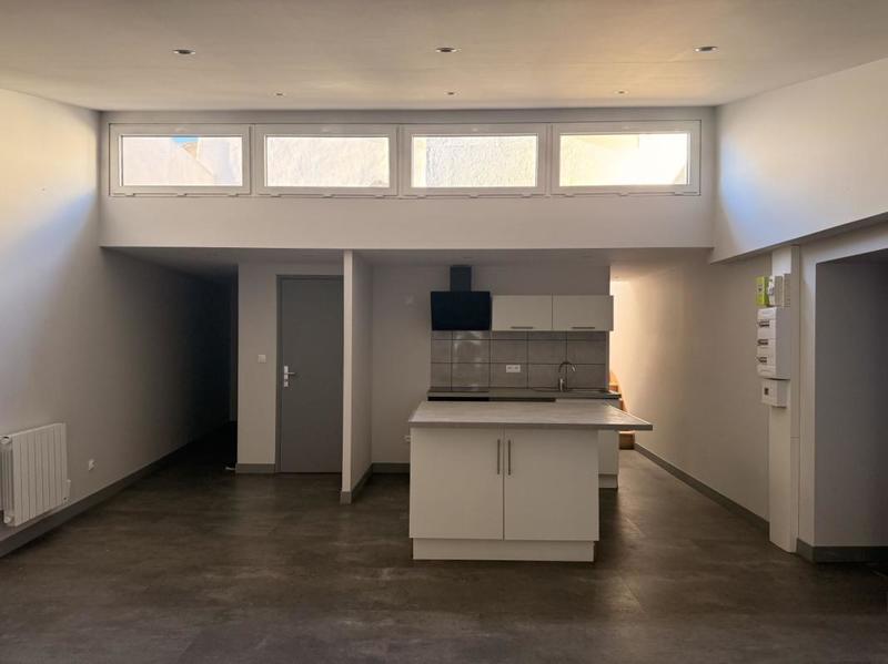 Appartement - 75 m² - 4 pièces