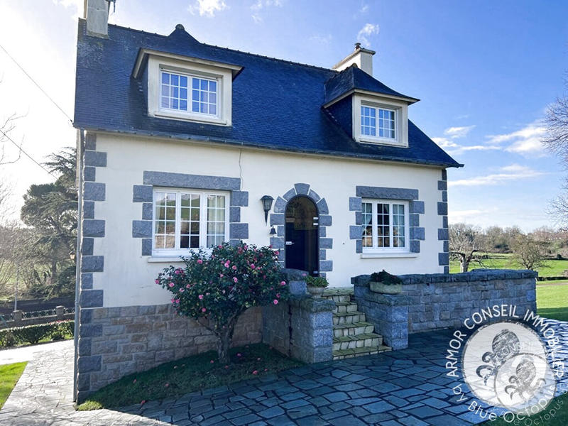 Maison - 183 m² - 6 pièces