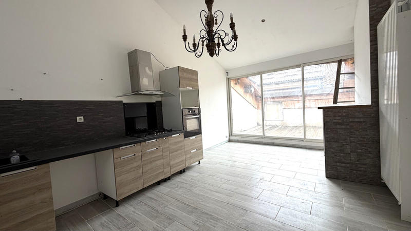 Maison - 103 m² - 4 pièces