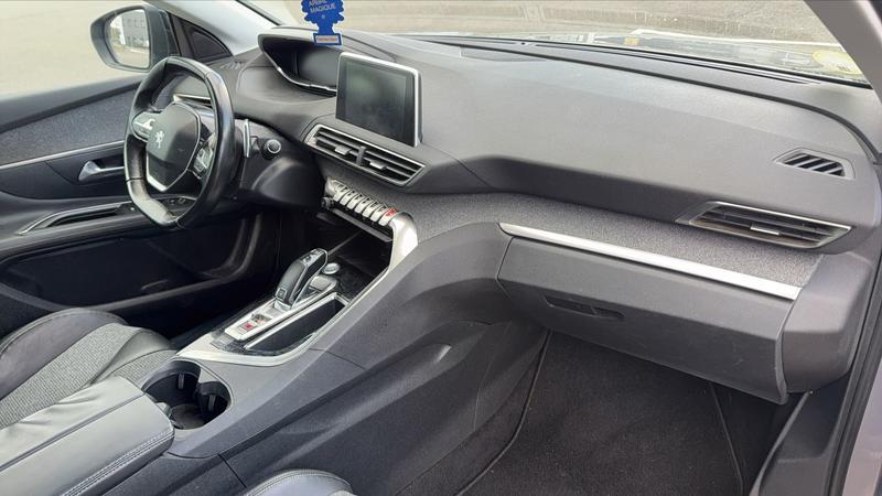 Peugeot 3008 II 1.5 BlueHDi 130 Eat8 Allure Business