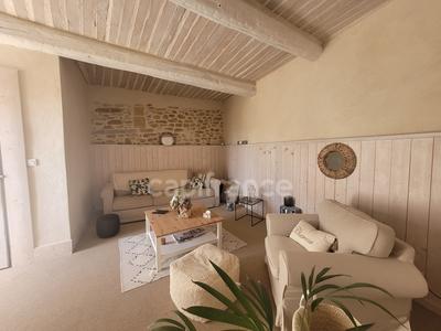 Maison - 96 m² - 5 pièces