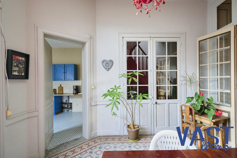 Maison - 183 m² - 6 pièces