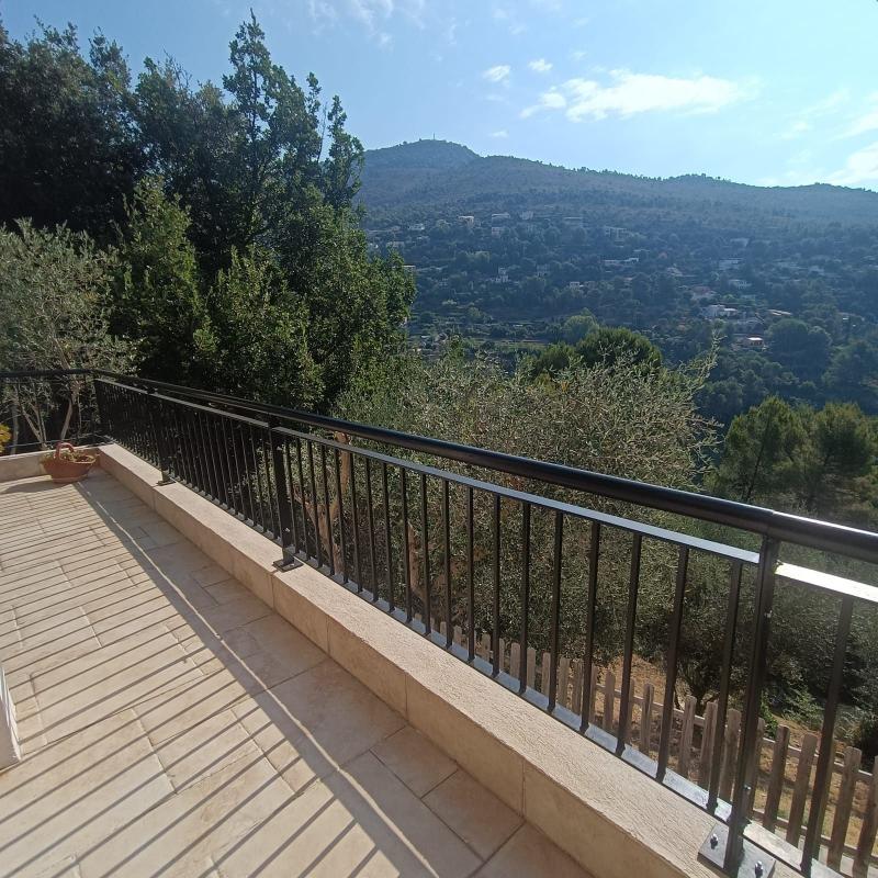 Villa - 240 m² - 7 pièces