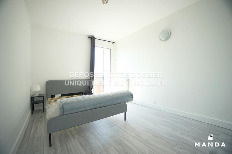 Chambre - 13 m² - 5 pièces