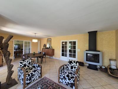 Maison d'architecte - 229 m² - 5 pièces