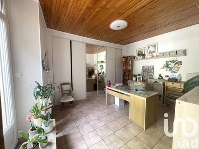 Maison - 335 m² - 9 pièces