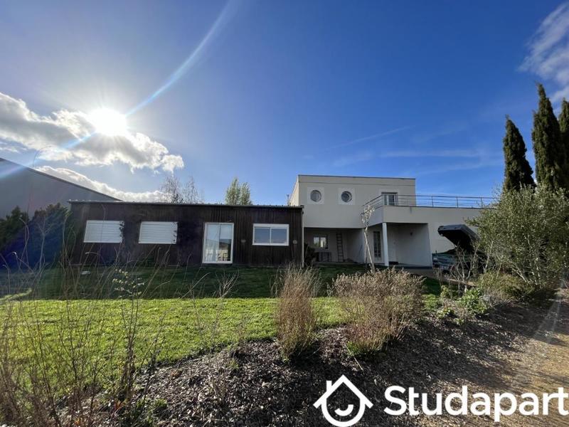 Chambre - 14 m² - 1 pièce