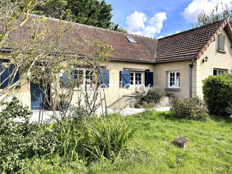 Maison ancienne - 182 m² - 8 pièces