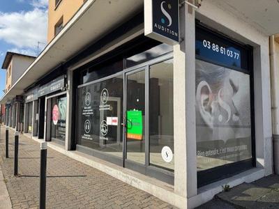 Local commercial - 66 m²