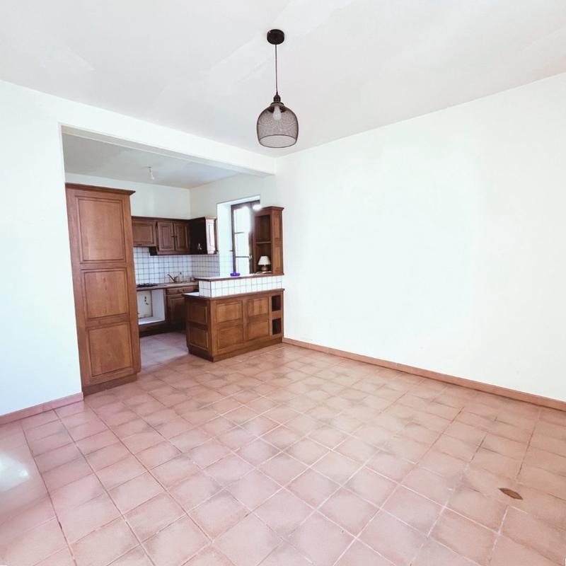 Maison ancienne - 340 m² - 8 pièces