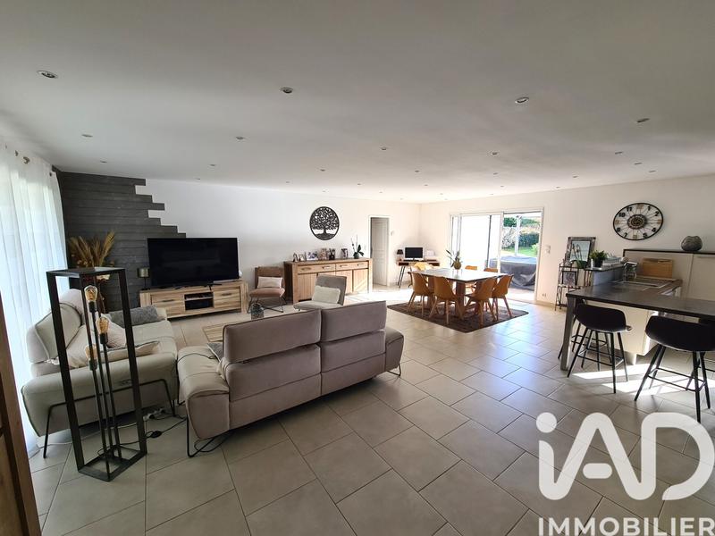 Maison - 155 m² - 6 pièces