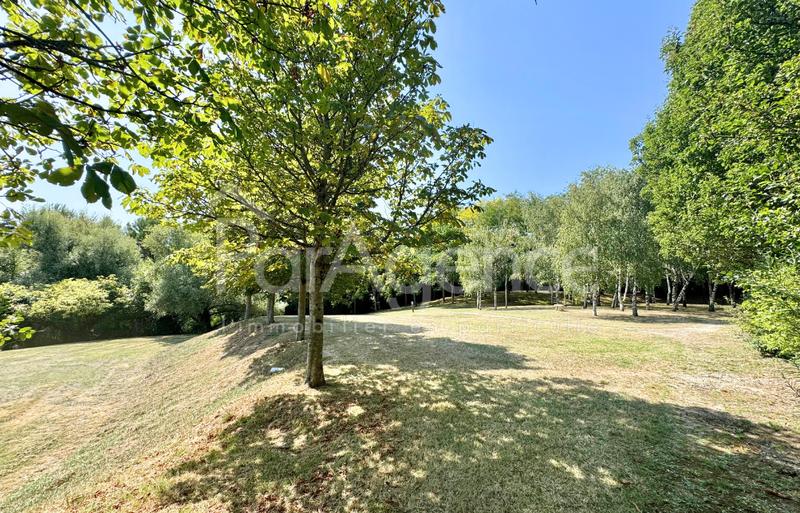 Appartement - 91 m² - 3 pièces