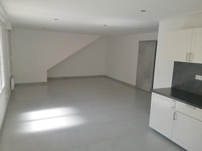 Appartement - 102 m² - 4 pièces