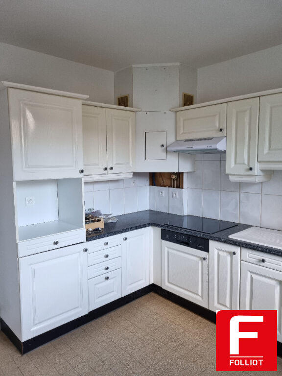 Appartement - 110 m² - 4 pièces