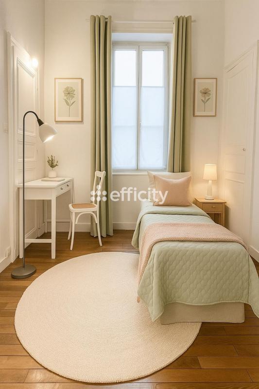 Appartement ancien - 130 m² - 5 pièces