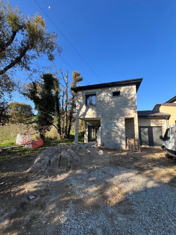 Maison - 109 m² - 4 pièces