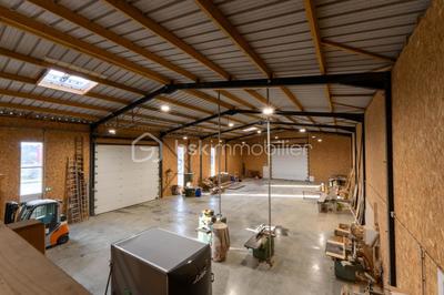 Immeuble - 646 m² - 4 pièces