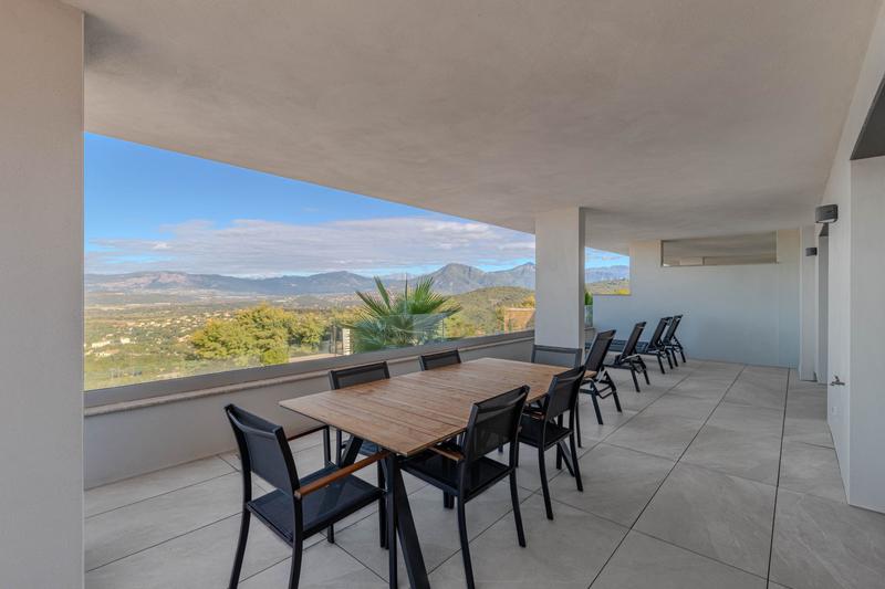 Appartement - 82 m² - 3 pièces