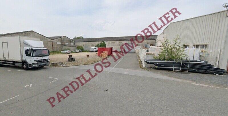 Local commercial - 4 965 m²