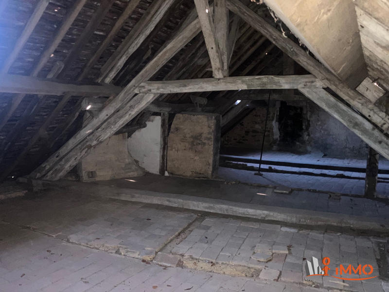 Maison - 220 m² - 9 pièces