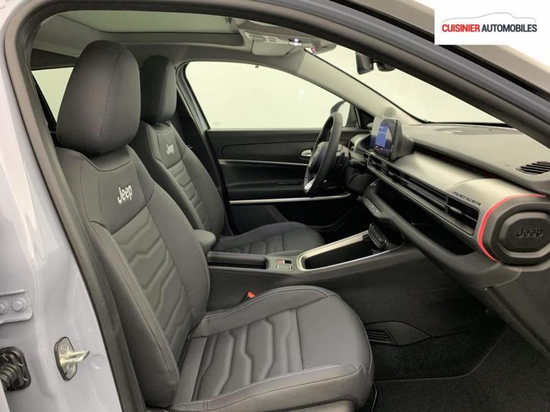 Jeep Avenger 1.2 Turbo T3 110 ch e-Hybrid Bvr6 Summit