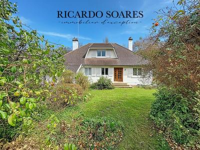 Maison - 178 m² - 8 pièces