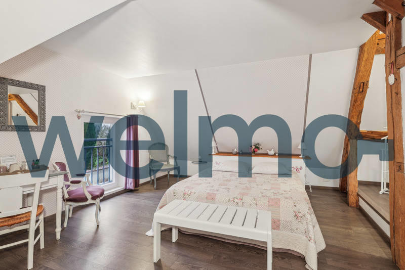 Maison - 344 m² - 13 pièces