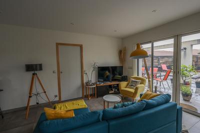 Maison - 93 m² - 4 pièces