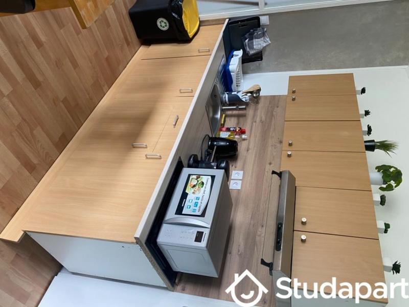 Chambre - 10 m² - 1 pièce