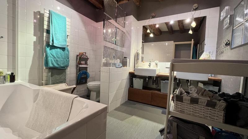 Maison - 187 m² - 6 pièces