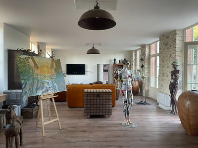 Maison - 271 m² - 8 pièces