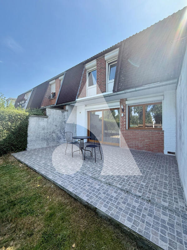 Maison - 92 m² - 4 pièces