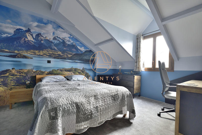 Maison - 175 m² - 6 pièces