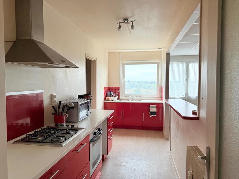 Appartement - 80 m² - 4 pièces