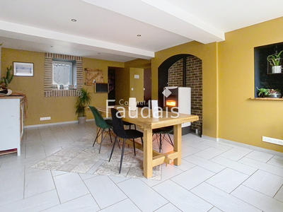 Maison - 200 m² - 7 pièces