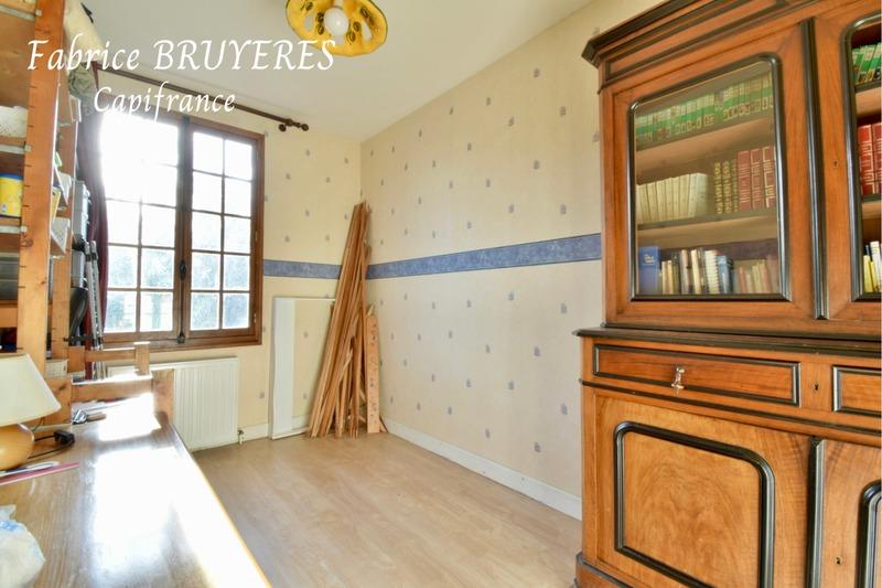Maison - 180 m² - 8 pièces