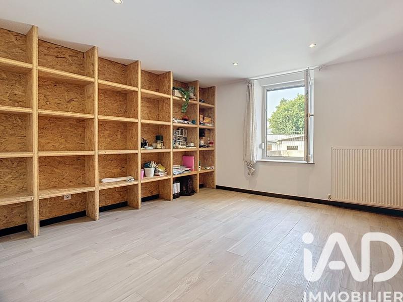 Maison - 226 m² - 6 pièces