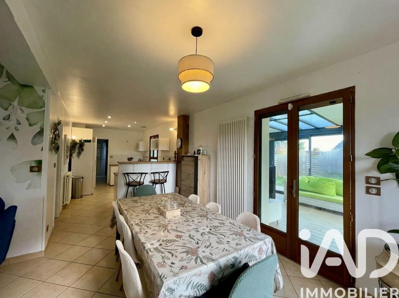 Maison - 144 m² - 7 pièces
