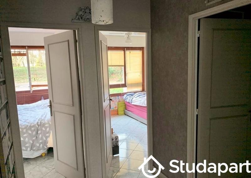 Chambre - 9 m² - 1 pièce