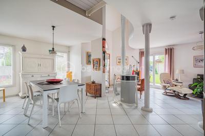 Maison d'architecte - 161 m² - 7 pièces